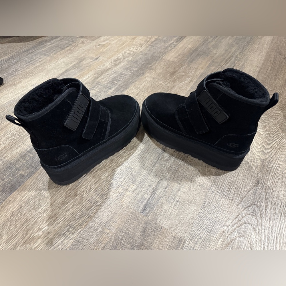 UGG Neumel Platform Hoop and Loop Double Strap Bo… - image 1